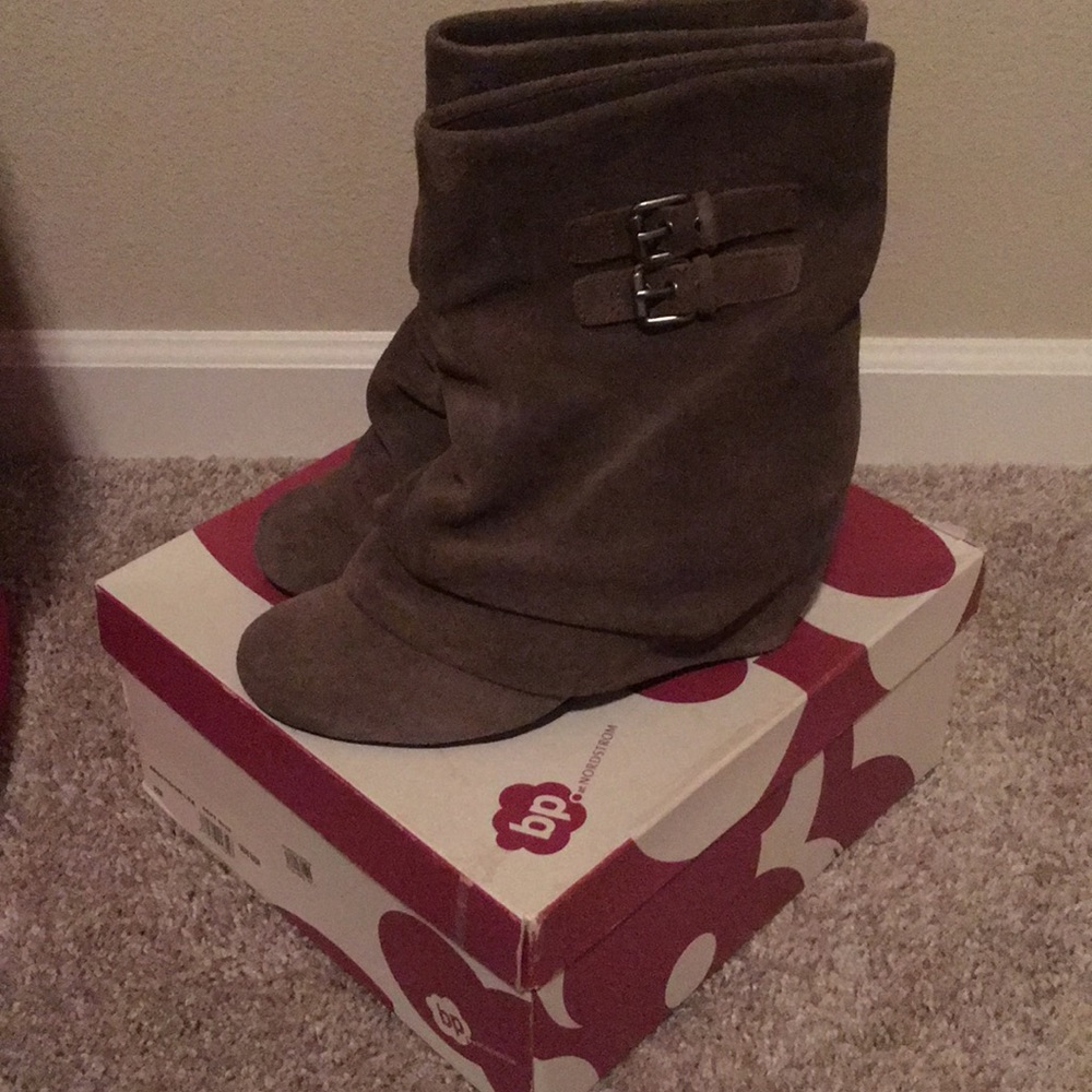 Taupe Suede Nordstrom BP booties